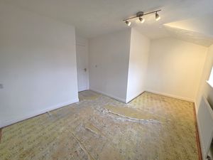 Photo 17- click for photo gallery